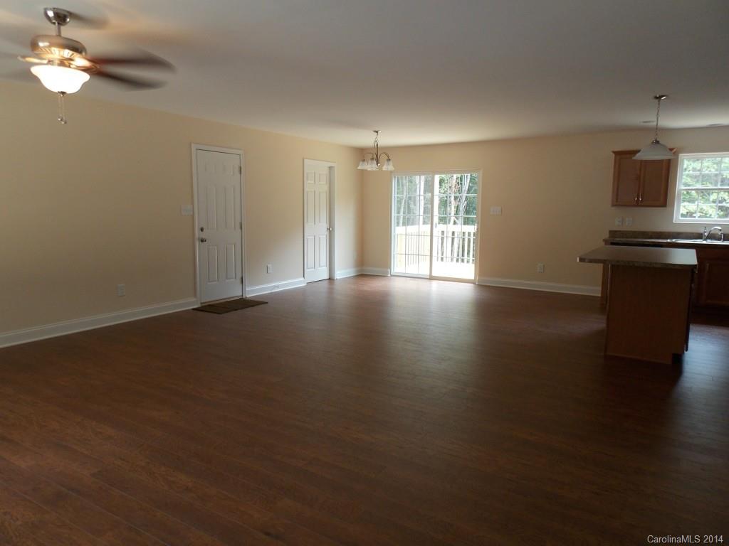 8273 Monbo Road, Unit 2/ Catawba, NC 28609 - Photo 11 of 24 Gallery Image 11