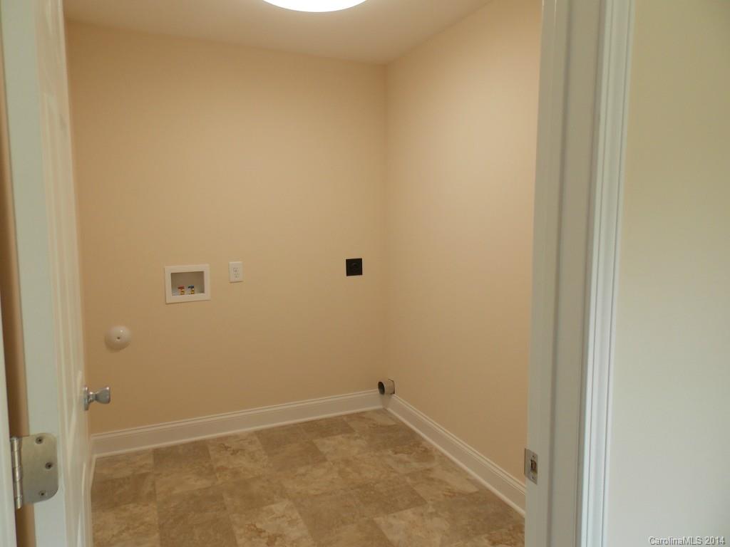 8273 Monbo Road, Unit 2/ Catawba, NC 28609 - Photo 13 of 24 Gallery Image 13