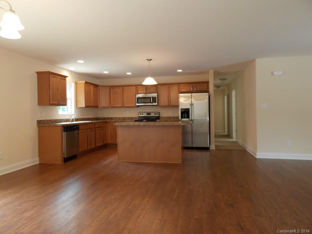 8273 Monbo Road, Unit 2/ Catawba, NC 28609 - Photo 5 of 24 Gallery Image 5