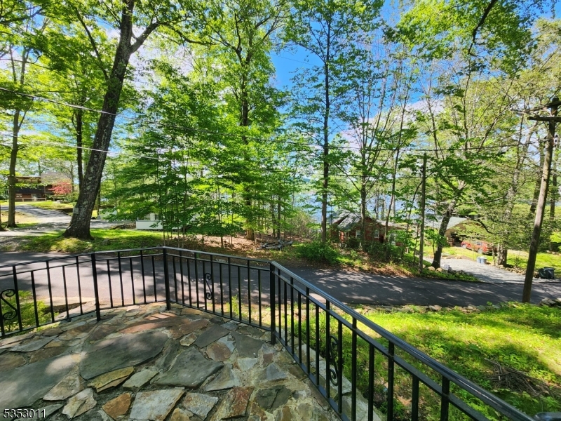 7 Raccoon Island Road Lake Hopatcong, NJ 07849 - Photo 15 of 24