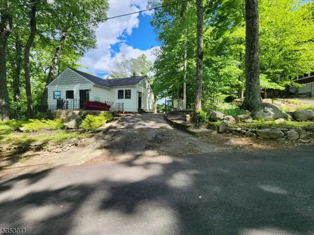 $275,000 | 7 Raccoon Island Road, Lake Hopatcong, NJ 07849