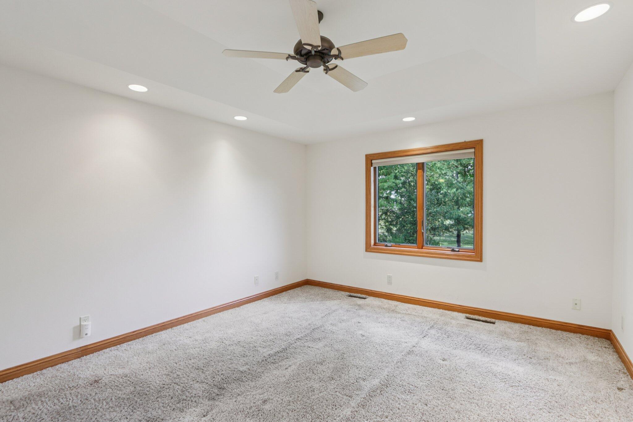 1233 Sherman Avenue West Fort Atkinson, WI 53538 - Photo 17 of 48 17