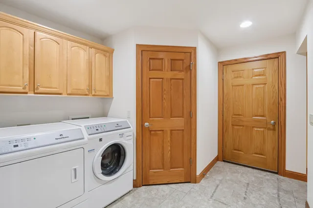 $459,900 | 1233 Sherman Avenue West, Fort Atkinson, WI 53538