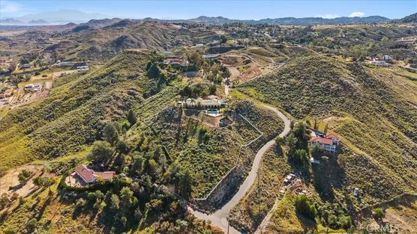 $1,795,000 | 20390 Christo Court, Lake Mathews, CA 92570
