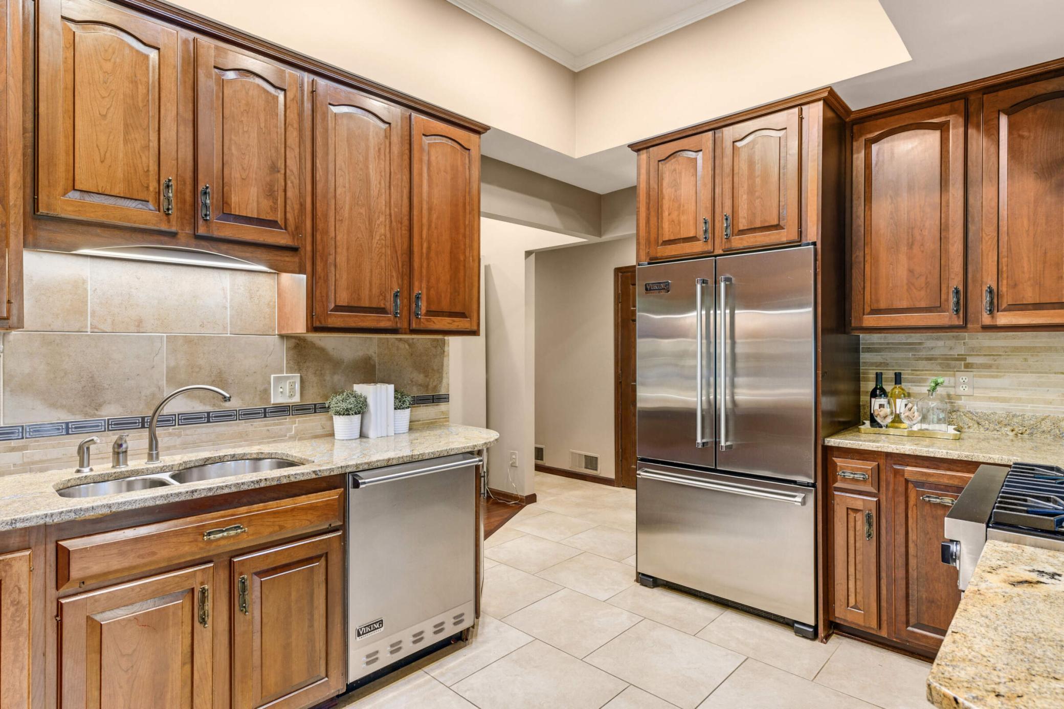 7706 Gleason Road Edina, MN 55439 - Photo 23 of 50 Gallery Image 23