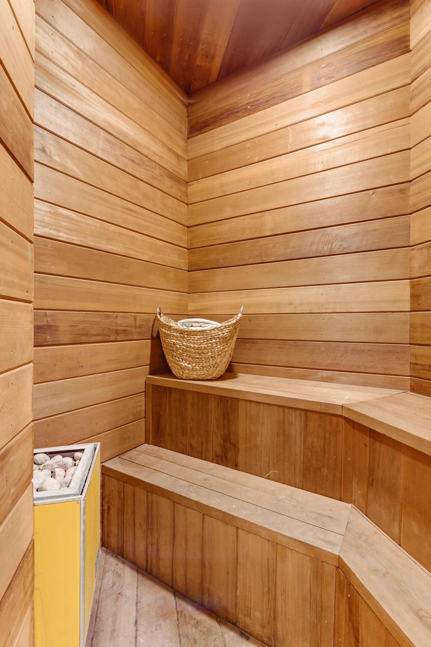 7706 Gleason Road Edina, MN 55439 - Photo 39 of 50 Gallery Image 39