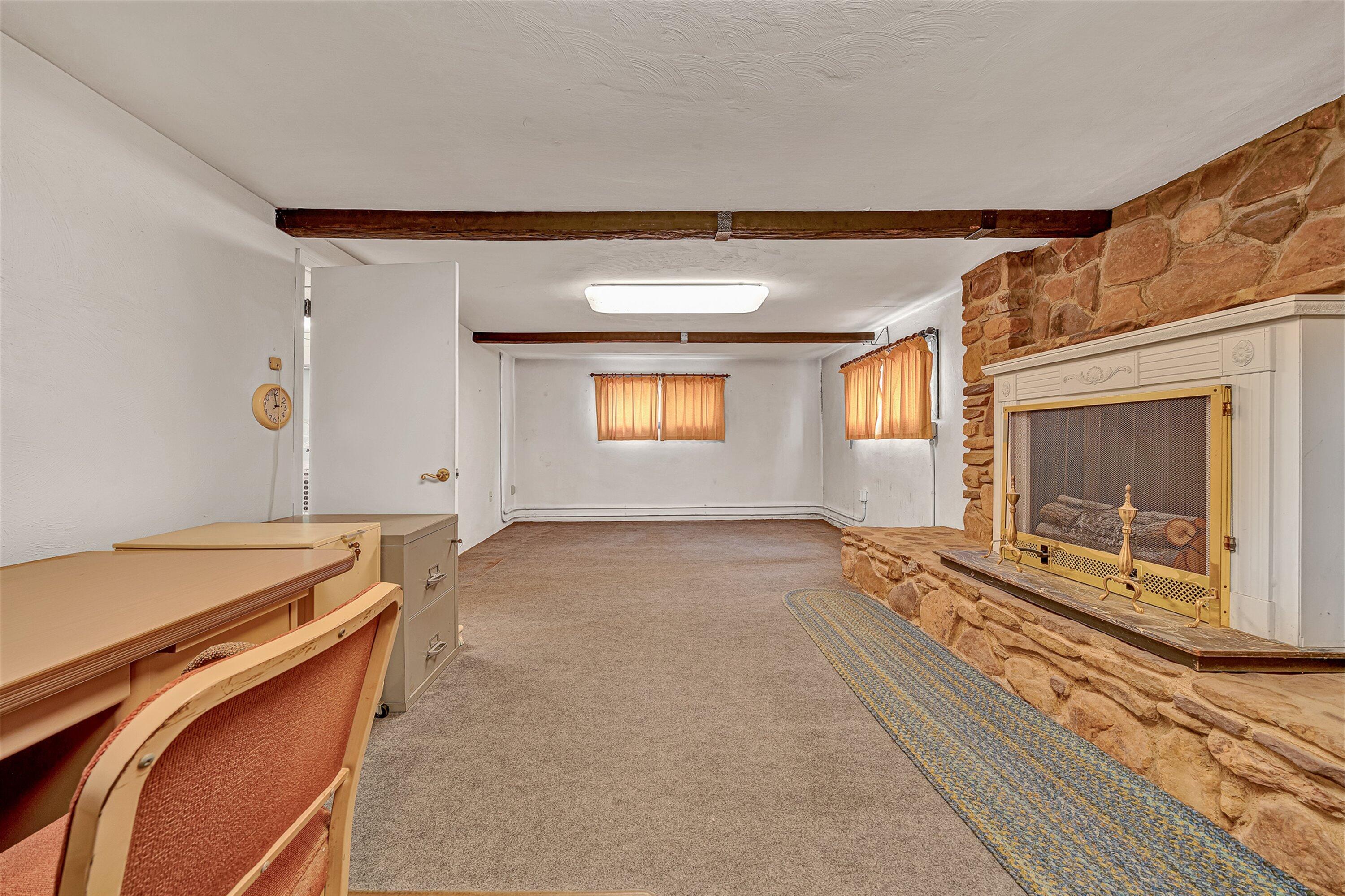 7633 Deer Branch Road Roanoke, VA 24019 - Photo 31 of 58 31-VM-02745