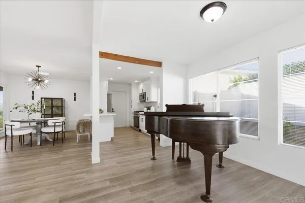 $949,000 | 12417 Pipo Road, San Diego, CA 92128