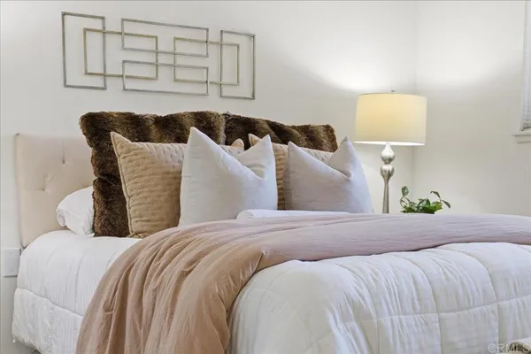 $949,000 | 12417 Pipo Road, San Diego, CA 92128