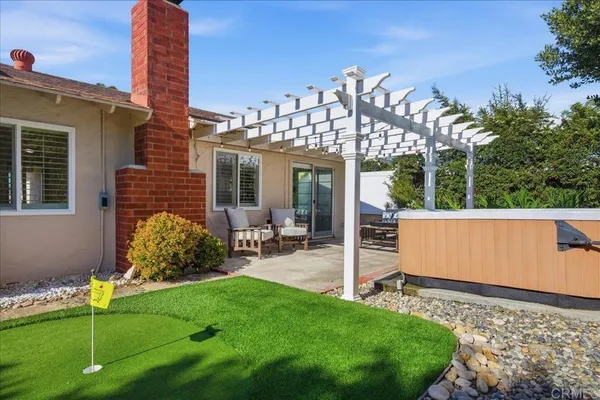 $949,000 | 12417 Pipo Road, San Diego, CA 92128