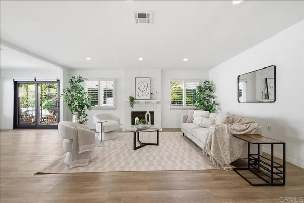 $949,000 | 12417 Pipo Road, San Diego, CA 92128
