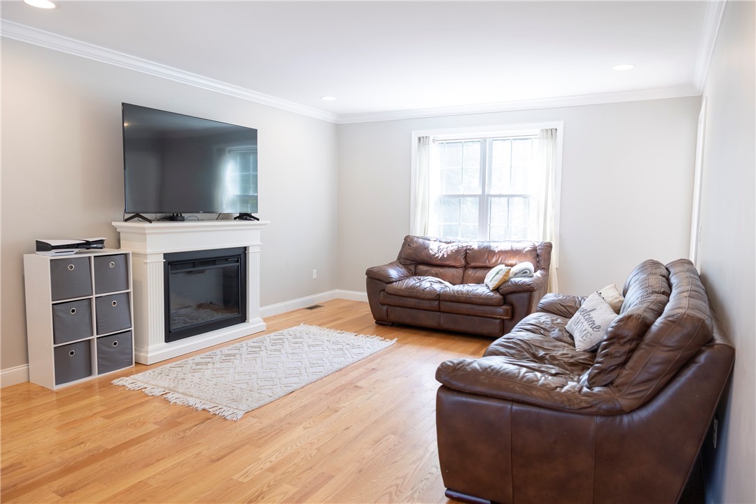 72 1st Road Glocester, RI 02814 - Photo 12 of 38