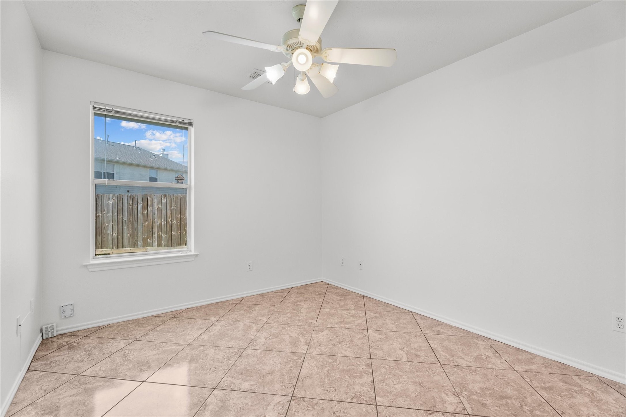 2507 Grayfeather Court Spring, TX 77388 - Photo 24 of 37 Spacious third bedroom.