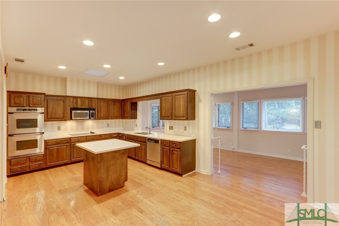 30 Magnolia Crossing Savannah, GA 31411 - Photo 15 of 50 Spacious Kitchen with Island