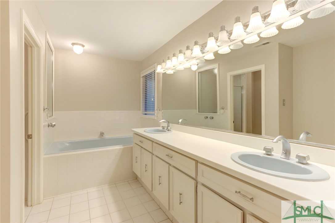 30 Magnolia Crossing Savannah, GA 31411 - Photo 30 of 50 En-Suite Master Bathroom with Double Vanity Sinks