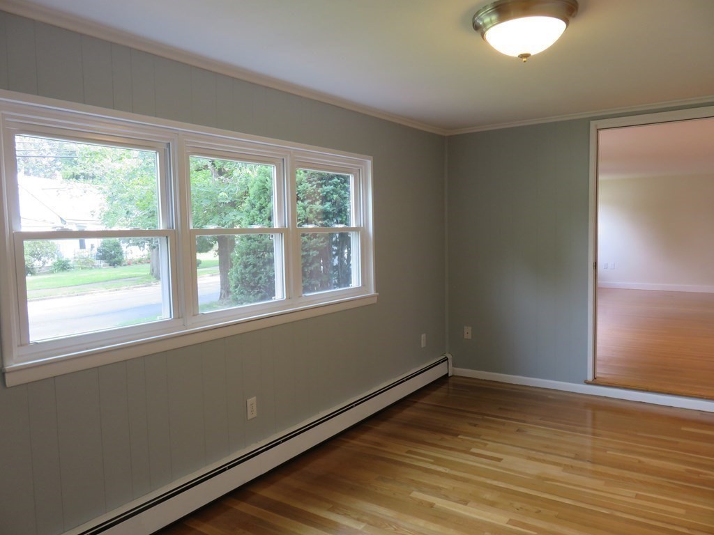 37 Truman Road Newton, MA 02459 - Photo 14 of 33