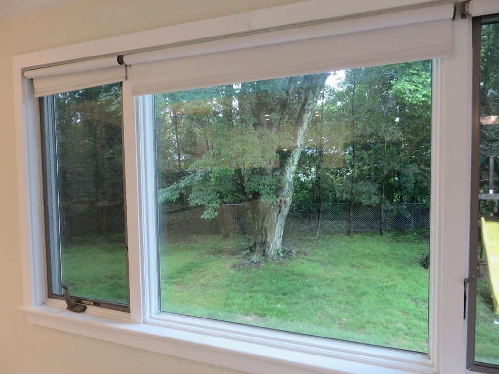 37 Truman Road Newton, MA 02459 - Photo 4 of 33