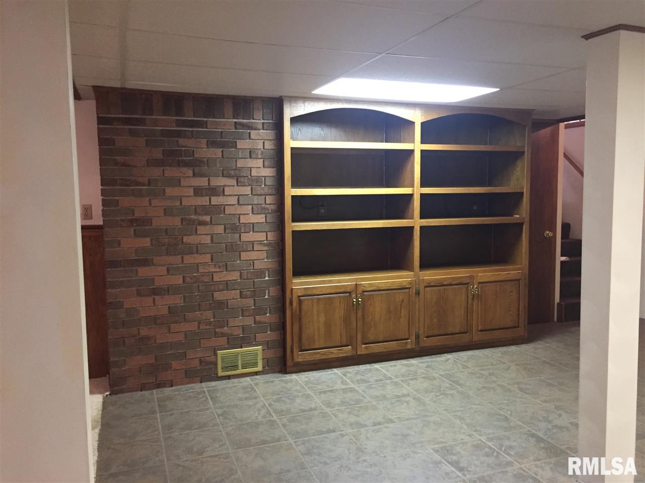 8423 Star Road Erie, IL 61250 - Photo 11 of 23
