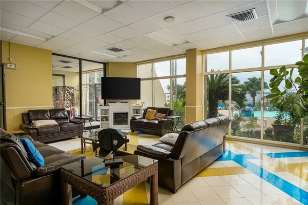$229,000 | 4000 Surfside Boulevard, Unit 403, Corpus Christi, TX 78402