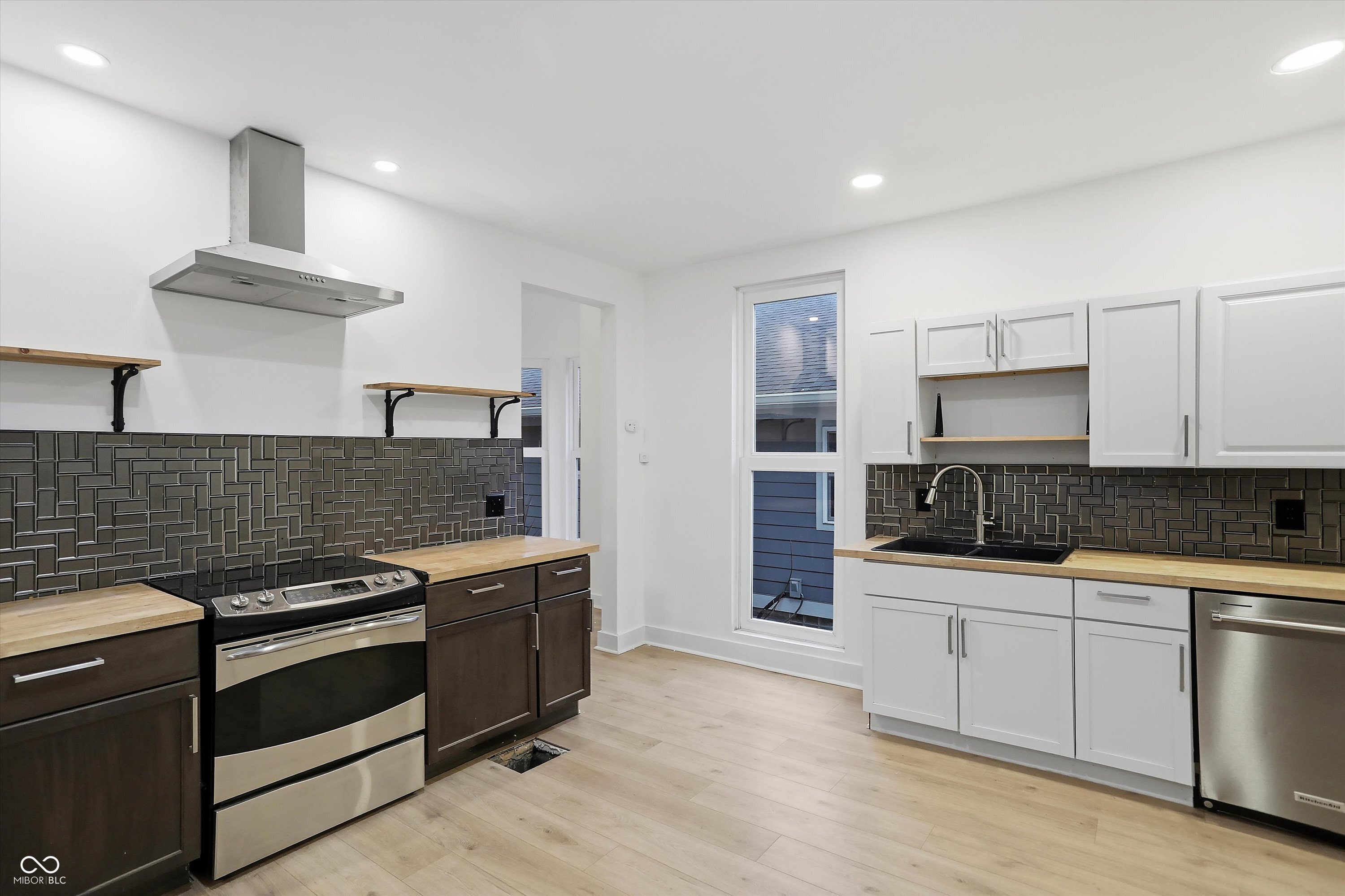 1232 Keystone Avenue Indianapolis, IN 46201 - Photo 16 of 51