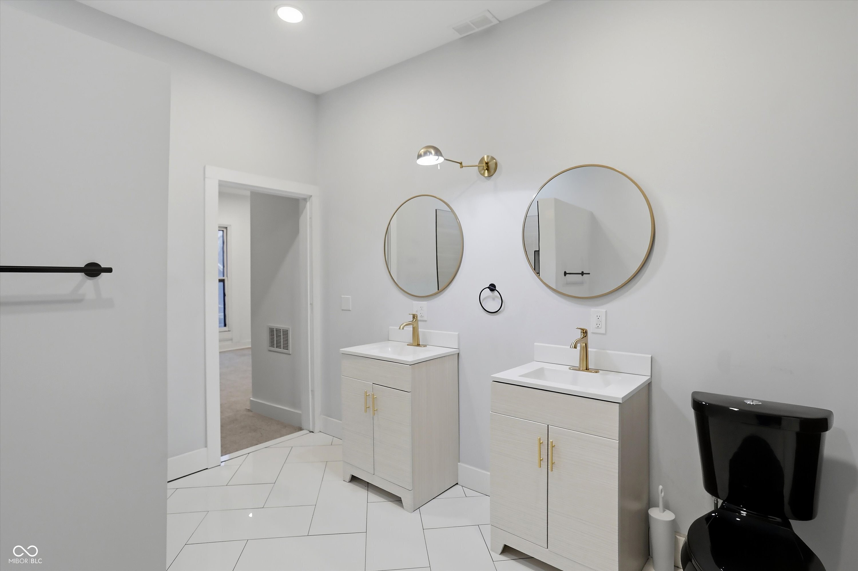 1232 Keystone Avenue Indianapolis, IN 46201 - Photo 19 of 51