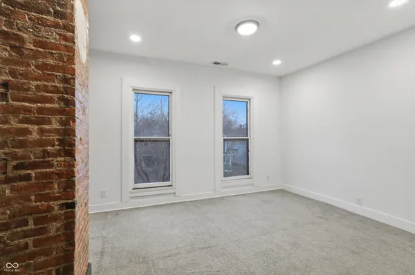 $2,400 | 1232 Keystone Avenue, Indianapolis, IN 46201