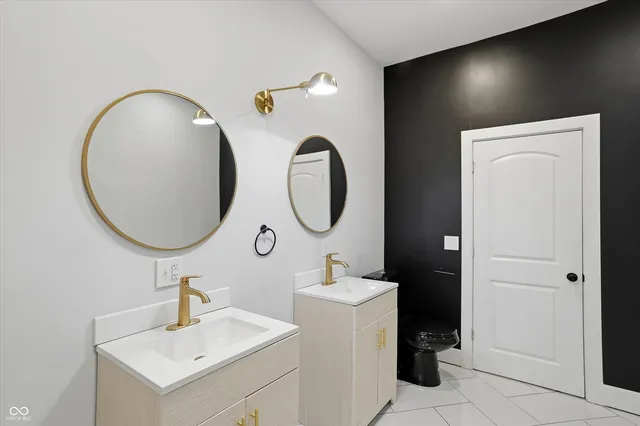 $2,400 | 1232 Keystone Avenue, Indianapolis, IN 46201