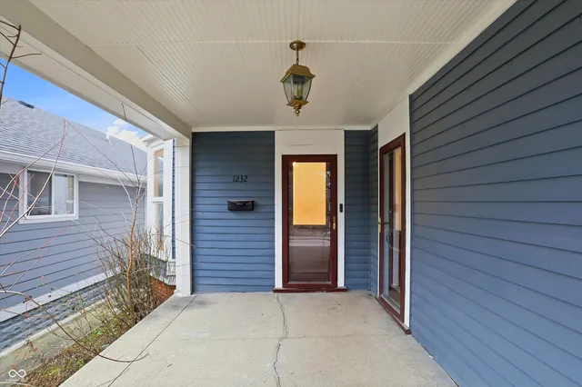 $2,400 | 1232 Keystone Avenue, Indianapolis, IN 46201
