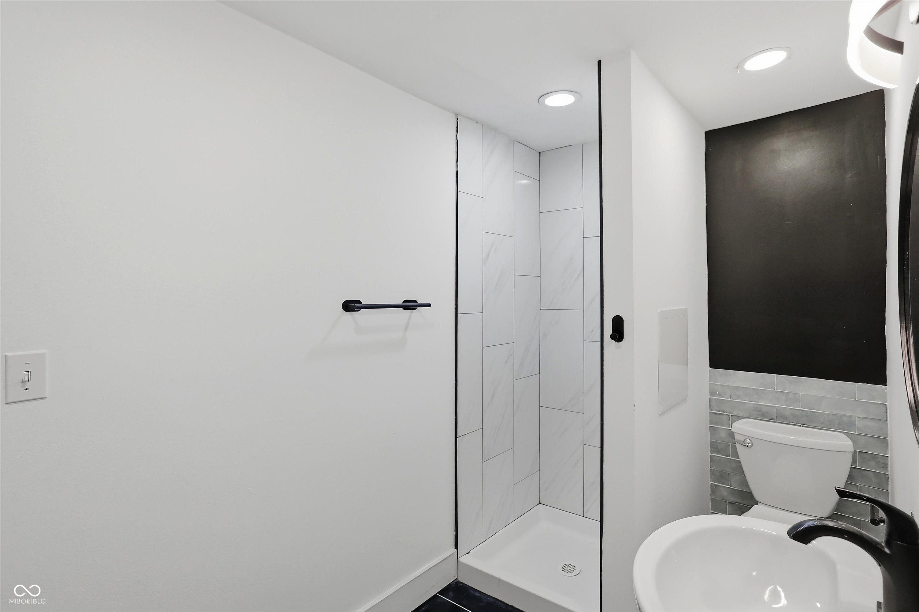 1232 Keystone Avenue Indianapolis, IN 46201 - Photo 43 of 51