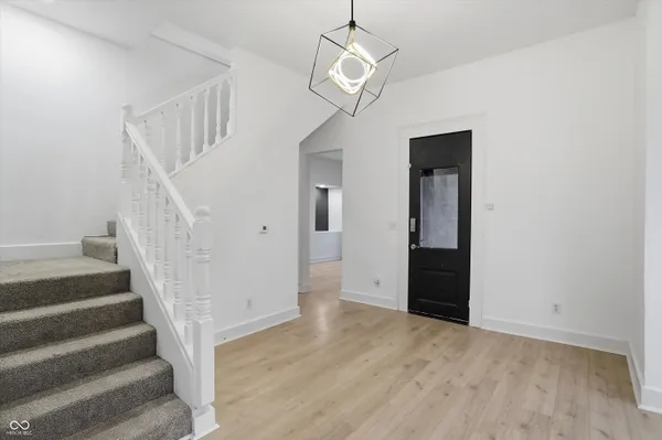 $2,400 | 1232 Keystone Avenue, Indianapolis, IN 46201