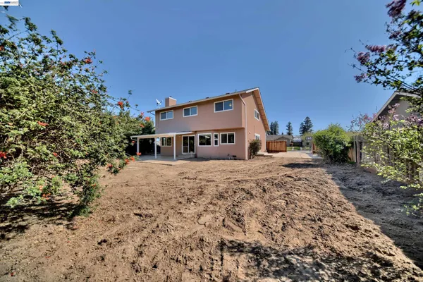 $585,000 | 1425 Forest Drive, Turlock, CA 95380