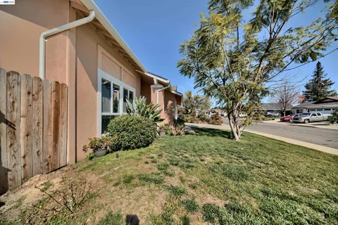 $600,000 | 1425 Forest Drive, Turlock, CA 95380