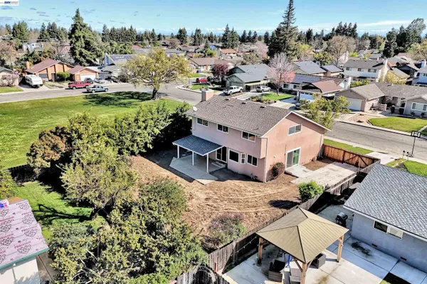 $585,000 | 1425 Forest Drive, Turlock, CA 95380