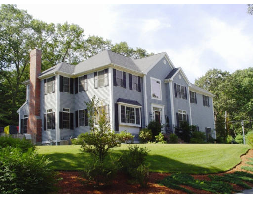 5 Dunedin Road Wellesley, MA 02481 - Photo 1 of 15