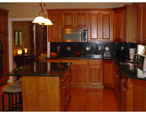5 Dunedin Road Wellesley, MA 02481 - Photo 3 of 15