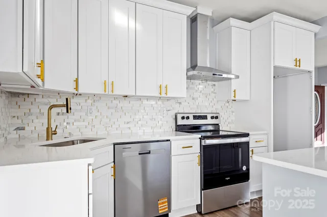 $329,900 | 1011 North 14th Street, Bessemer City, NC 28016