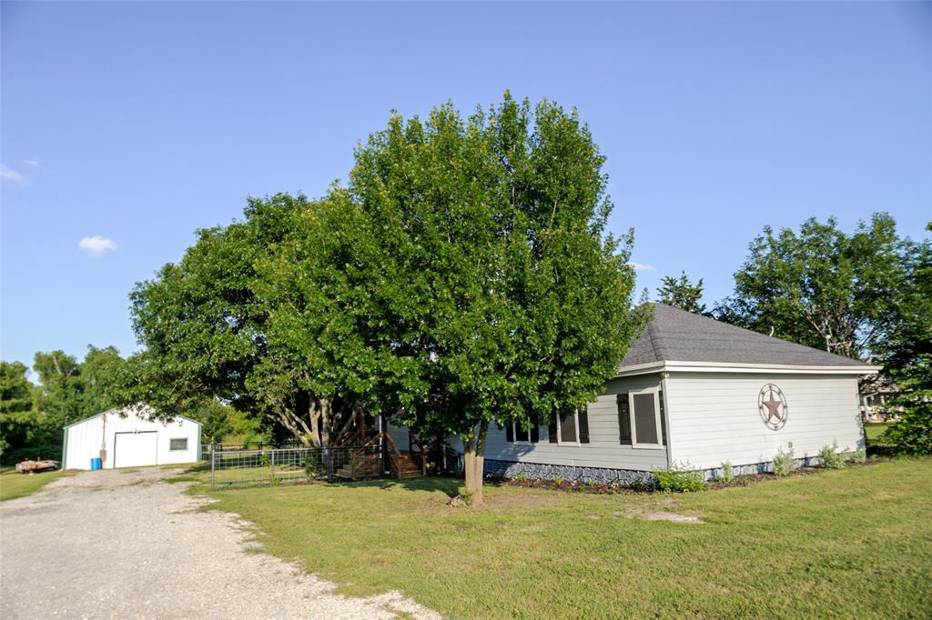 9112 County Road 626 Blue Ridge, TX 75424 - Photo 3 of 39