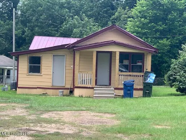 $68,000 | 363 West Stiers Lane, Natchez, MS 39120