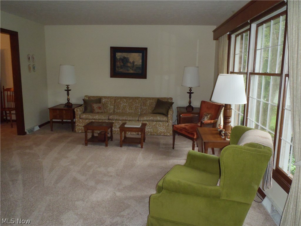 985 Prentice Road Northwest Warren, OH 44481 - Photo 7 of 25 Gallery Image 7