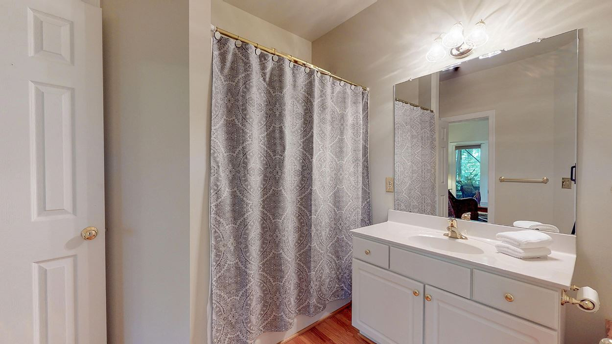 3545 Hope Valley Road Durham, NC 27707 - Photo 14 of 30 Full bath on 1st Floor