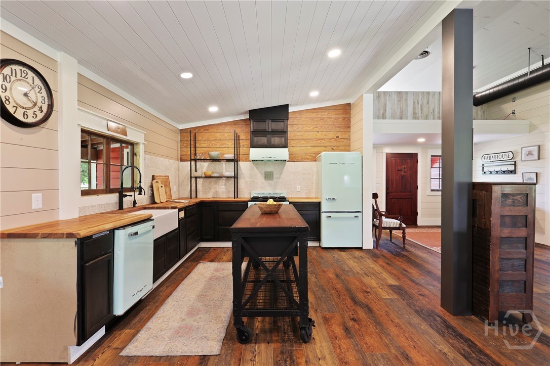 5747 Ogeechee Road Savannah, GA 31405 - Photo 17 of 48