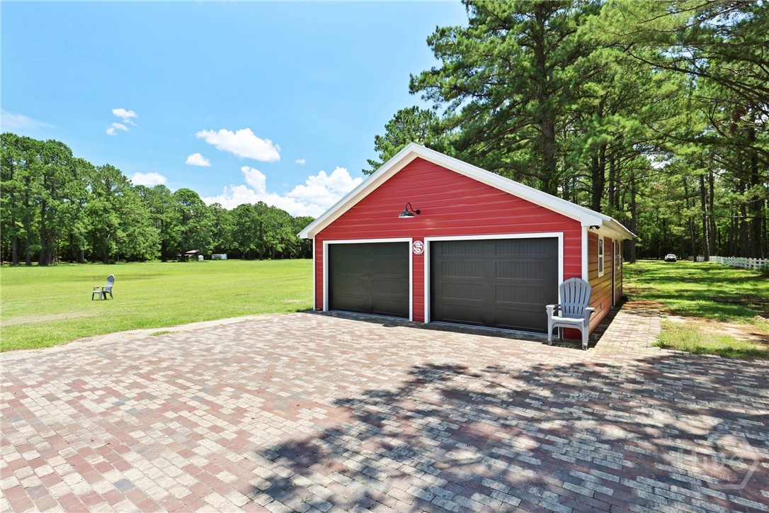 5747 Ogeechee Road Savannah, GA 31405 - Photo 6 of 48