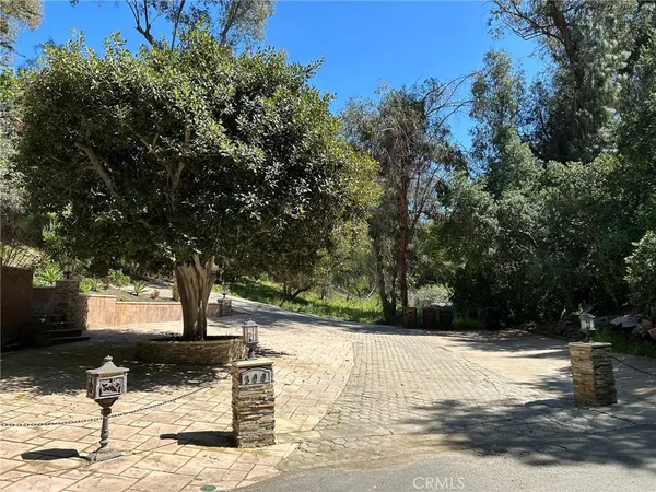 $7,500 | 300 South Timken Road, Anaheim, CA 92808