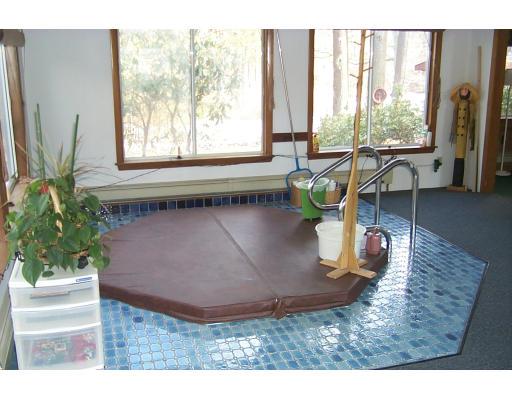 38 Cranberry Road Pembroke, MA 02359 - Photo 6 of 8 Gallery Image 6