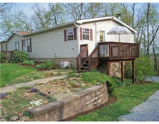 1023 Schendel Road Irwin, PA 15642 - Photo 2 of 16 Patio/Deck.