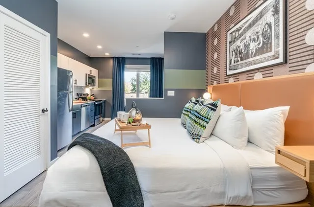 $389,900 | 50 Music Square West, Unit 214, Nashville, TN 37203