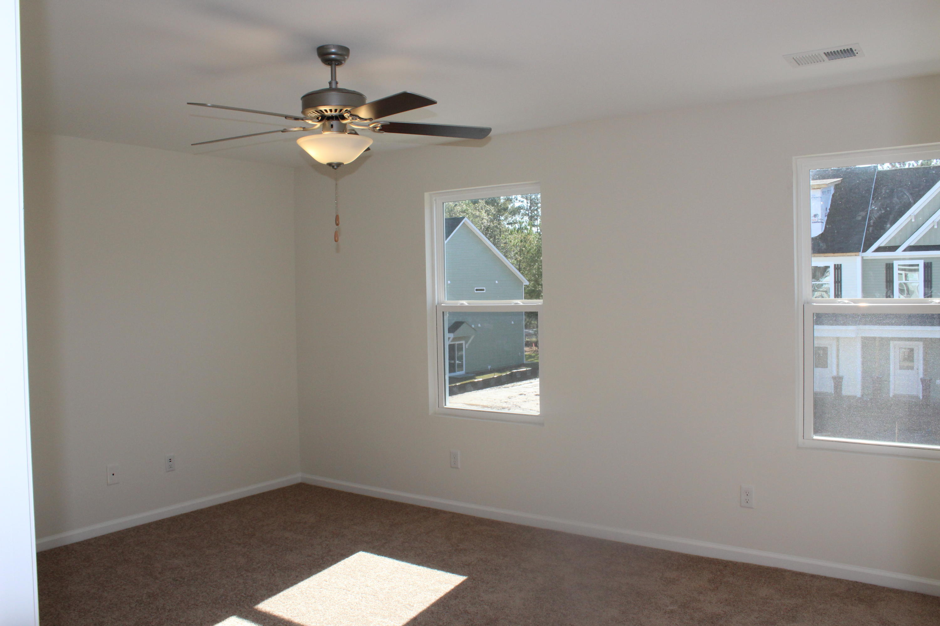 176 Woodward Road, Unit 58 Goose Creek, SC 29445 - Photo 9 of 18 IMG_3270