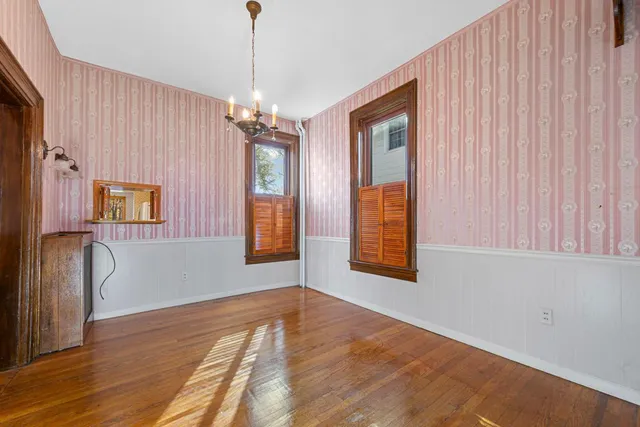 $224,900 | 531 2nd Street Northwest, Faribault, MN 55021