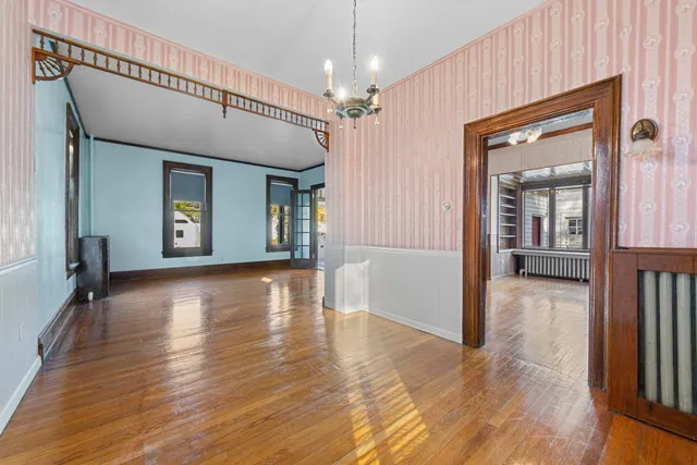 $232,500 | 531 2nd Street Northwest, Faribault, MN 55021