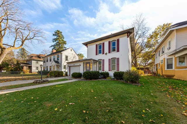 $232,500 | 531 2nd Street Northwest, Faribault, MN 55021